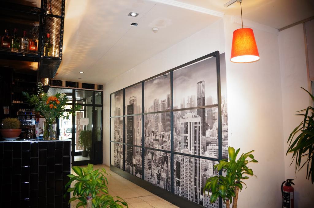 Escale Hotel Saint-Gilles Экстерьер фото