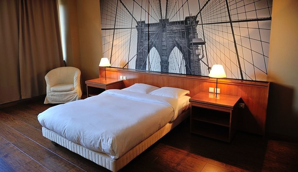Escale Hotel Saint-Gilles Экстерьер фото