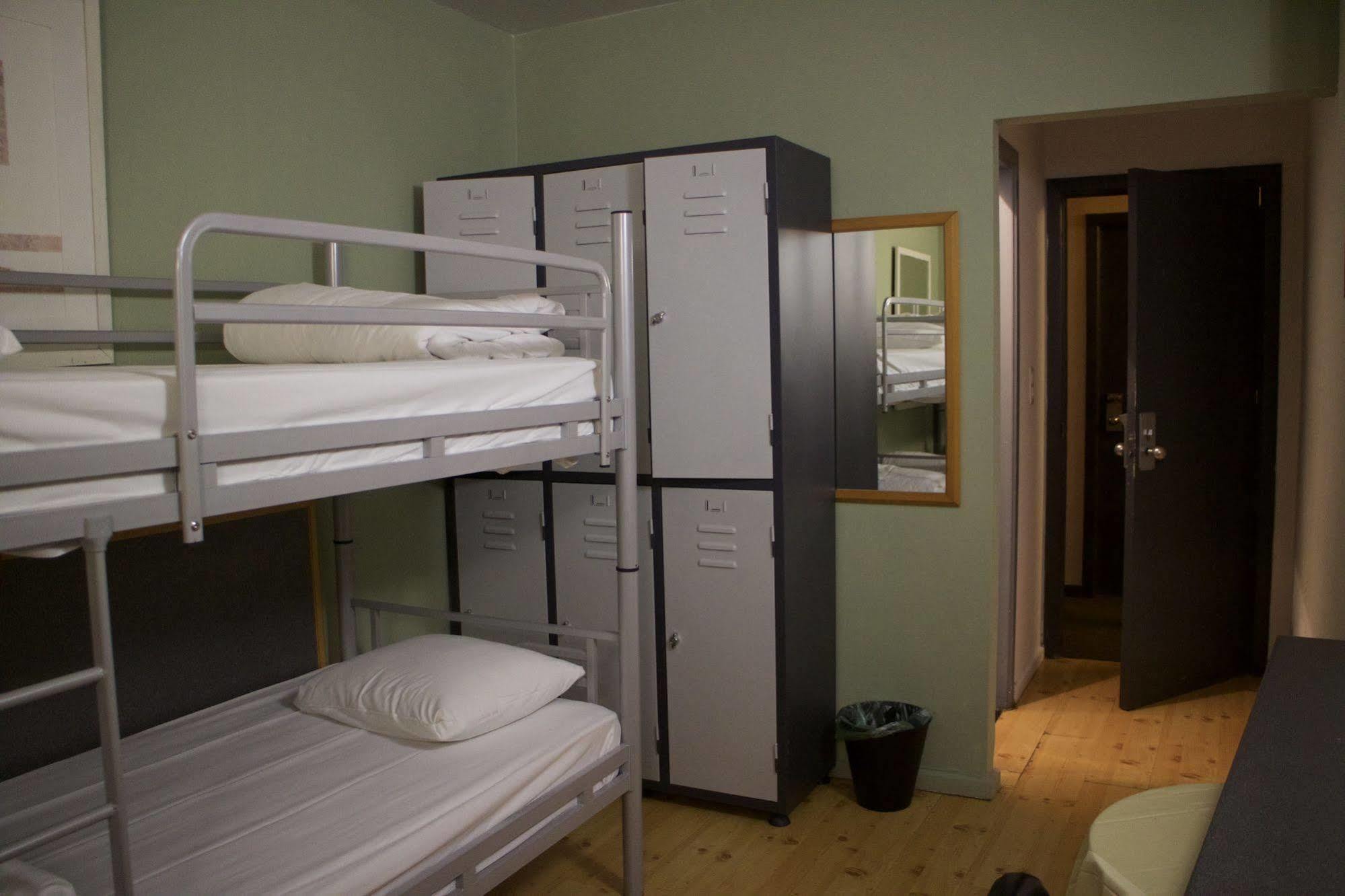 Escale Hotel Saint-Gilles Экстерьер фото
